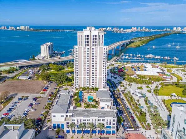 331 Cleveland St APT 1204, Clearwater, FL 33755