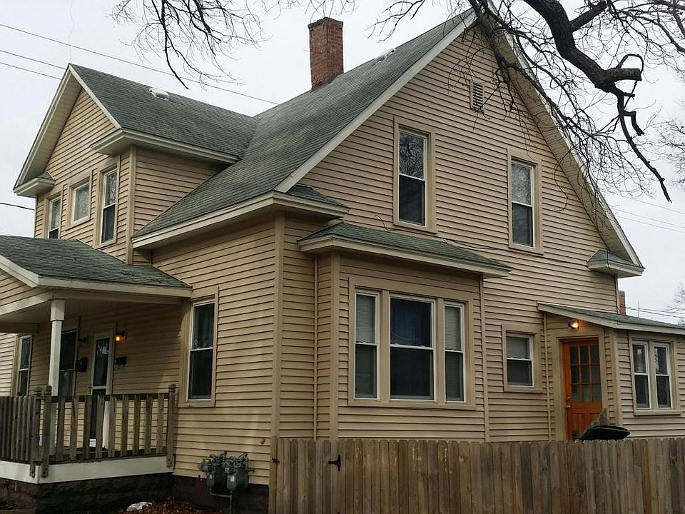 1st image of 204 W Larch Ave