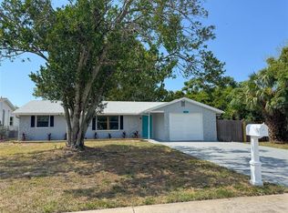 8927 Roble Way, Port Richey, FL 34668