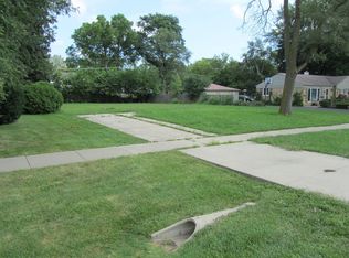 2284 Techny Rd, Northbrook, IL 60062