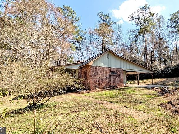 4th image of 1068 Lamar Rd