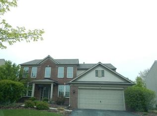 301 Dogwood St, Bolingbrook, IL 60490