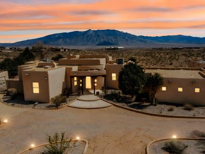 1560 Nez Perce Loop NE, Rio Rancho, NM, 87144