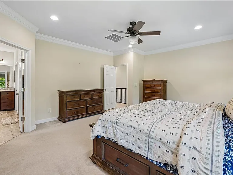 23847 Grayhaven Pl — Photo 18