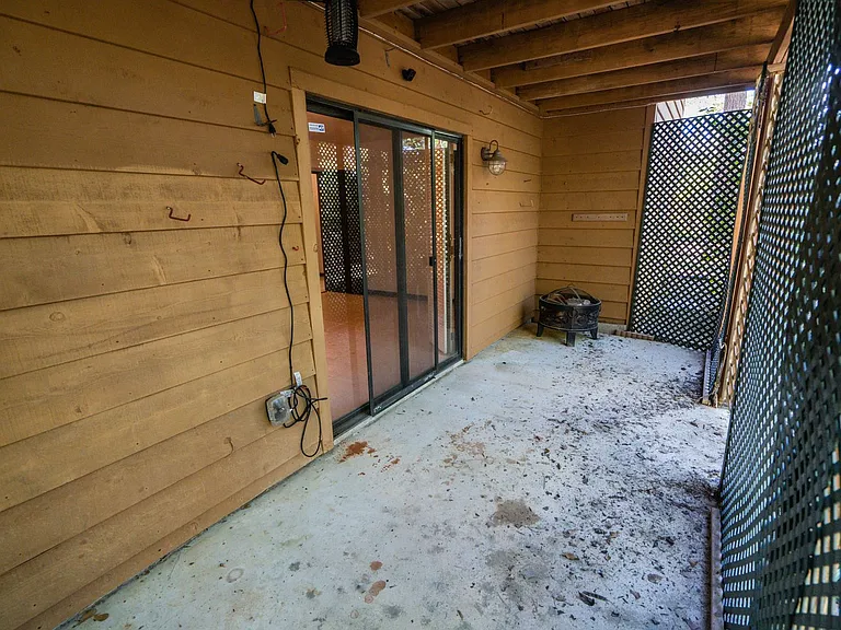 3322 Robinhood Rd — Photo 38