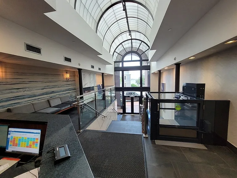 300 Commercial St #502 — Photo 2