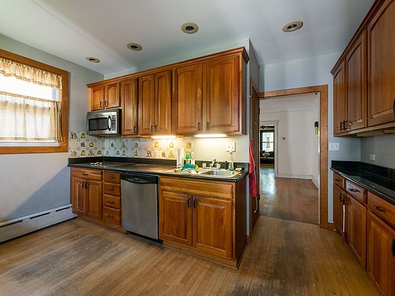 5th image of 5133 N Saint Louis Ave