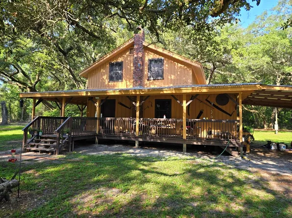 8350 NW 155th St, Trenton, FL 32693