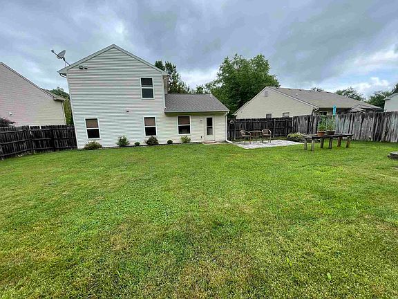 2206 Jacobs Creek Run, Fort Wayne, IN 46825 | MLS ...