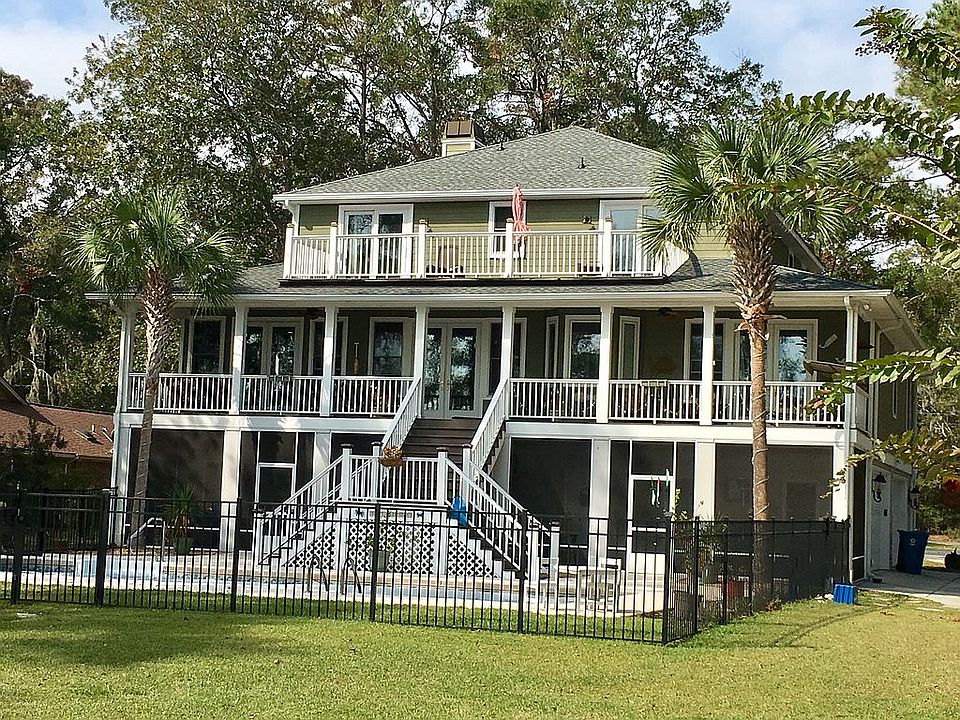2nd image of 1667 Belle Island Rd