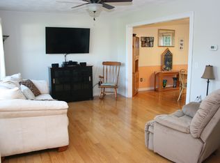 36 Dickson Dr, Plymouth, MA 02360