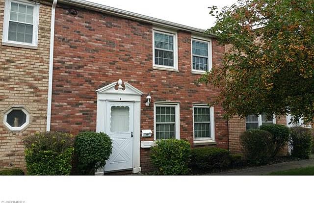 1st image of 24600 Clareshire Dr #4-G