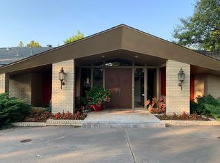 7441 N Country Club Dr, Oklahoma City, OK 73116
