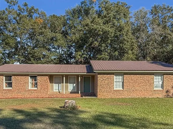 138 Vann Dr, Ashford, AL 36312