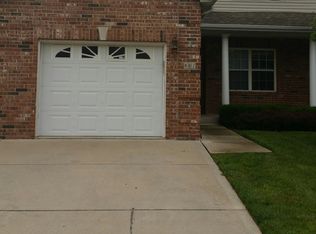 602 Granite Dr, O'Fallon, IL 62269