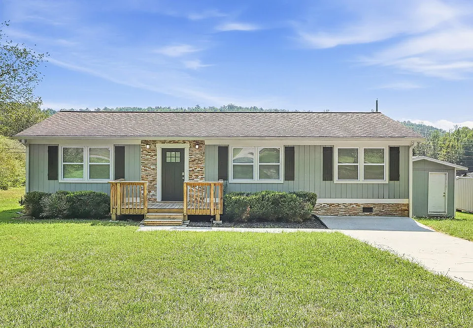120 Old Rudy York Rd NW
