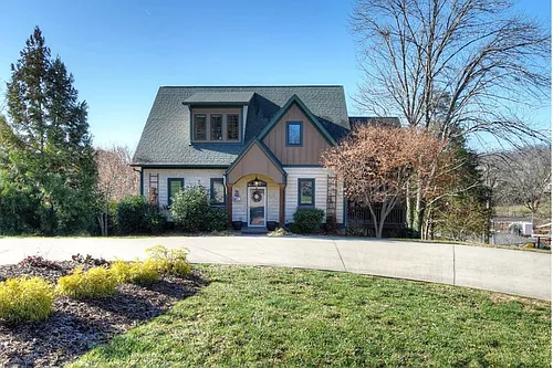 121 Lake Haven Dr Photo 1