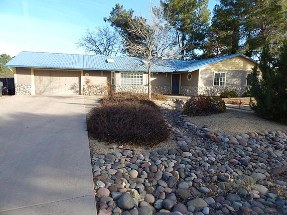 2nd image of 1851 S Carpenter Ln