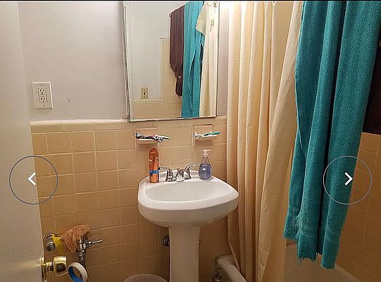 3rd image of 212 E 77th St APT 2E