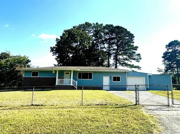 70 Brogdon Dr, Chickamauga, GA 30707