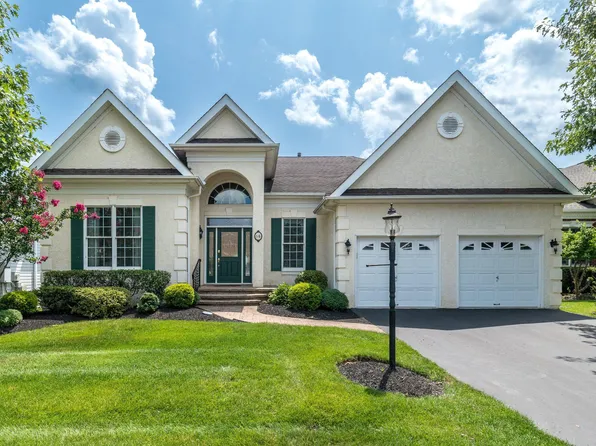 64 Sydney Rd, Holland, PA 18966