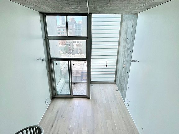 4th image of 855 Folsom St APT 936