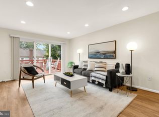 19 Shagbark Ct, Rockville, MD 20852