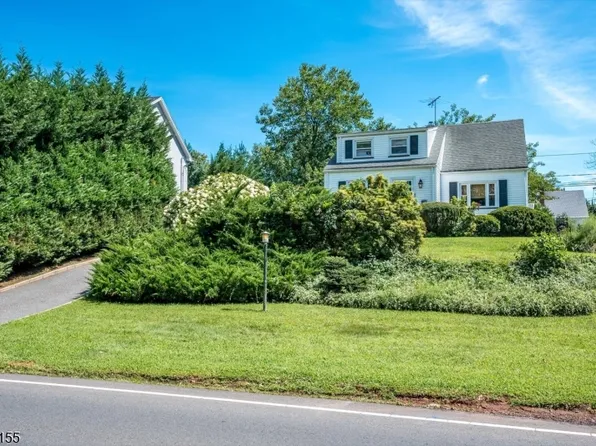 97 Union County Pkwy, Clark Twp., NJ 07066