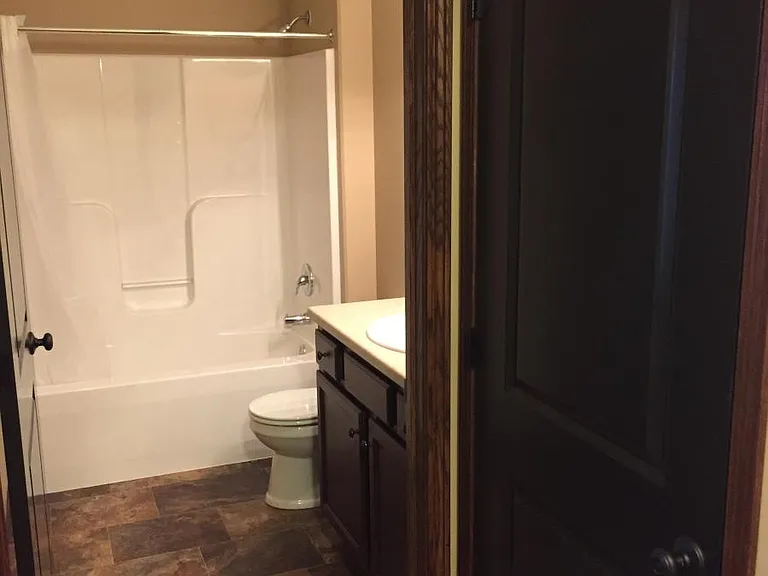 1103 E 66th Street Pl #5 — Photo 3