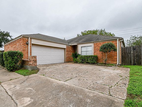 2nd image of 11411 Pepperdine Ln