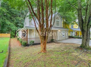 1018 Autumn Crest Ct, Stone Mountain, GA 30083