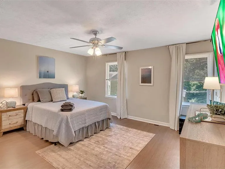 4543 Coopers Creek Pl SE — Photo 18