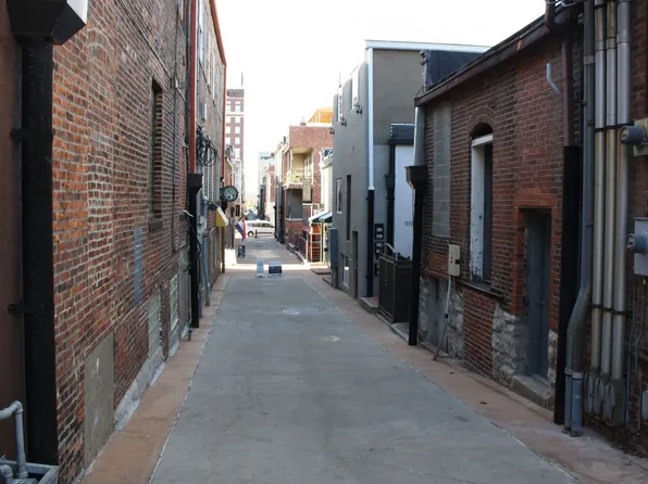 904 E Broadway, 904 E Broadway #101, Columbia, MO 65201