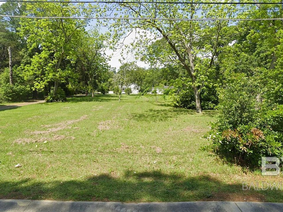 1st image of 1 Frey Ln