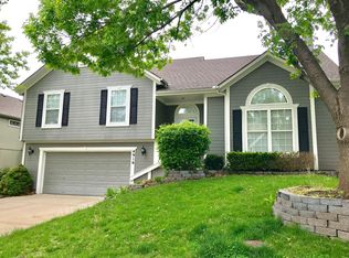 4916 Marion St, Shawnee, KS 66218