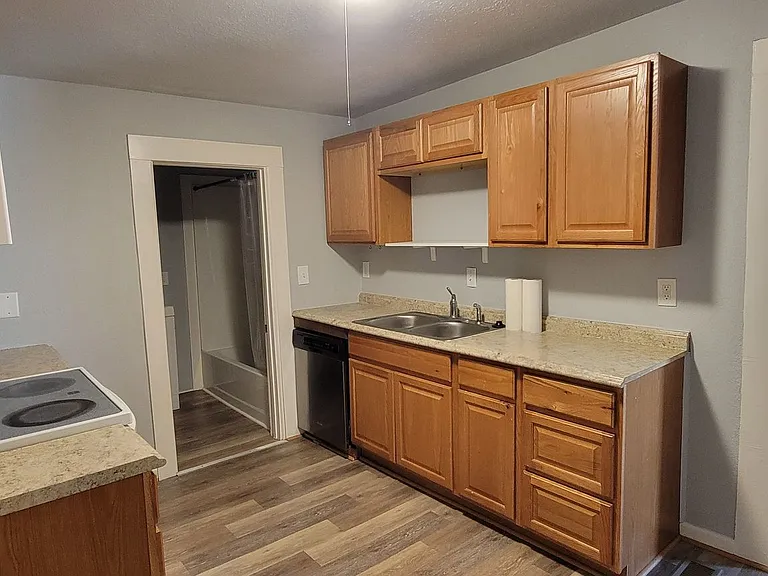 408 Rudd Ave — Photo 10