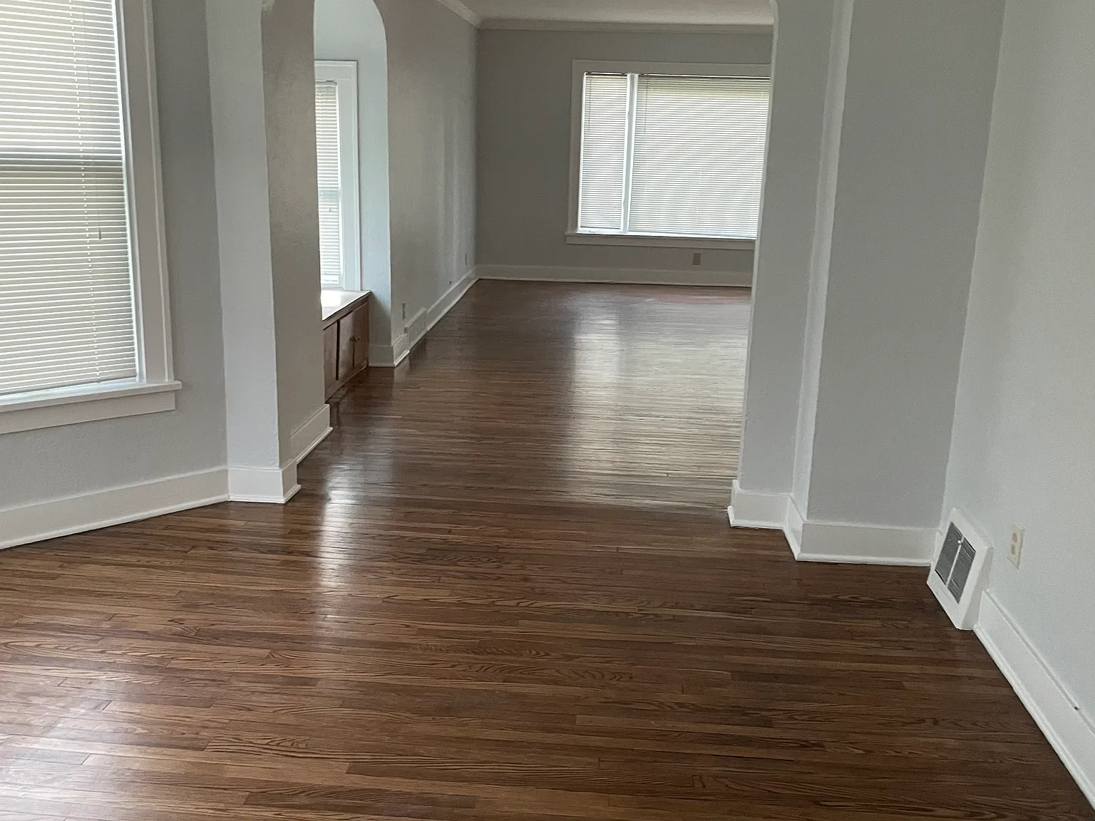 4 bed, 2000 sqft, $1,950 — Photo 3