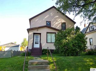 421 15th St N, Hibbing, MN 55792