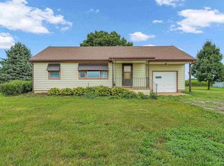 180 Us Highway 40, Lecompton, KS 66050