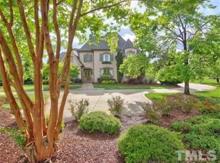 5825 Cavanaugh Dr, Raleigh, NC 27614