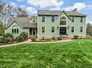 68 Avebury Cir, Boxboro, MA 01719