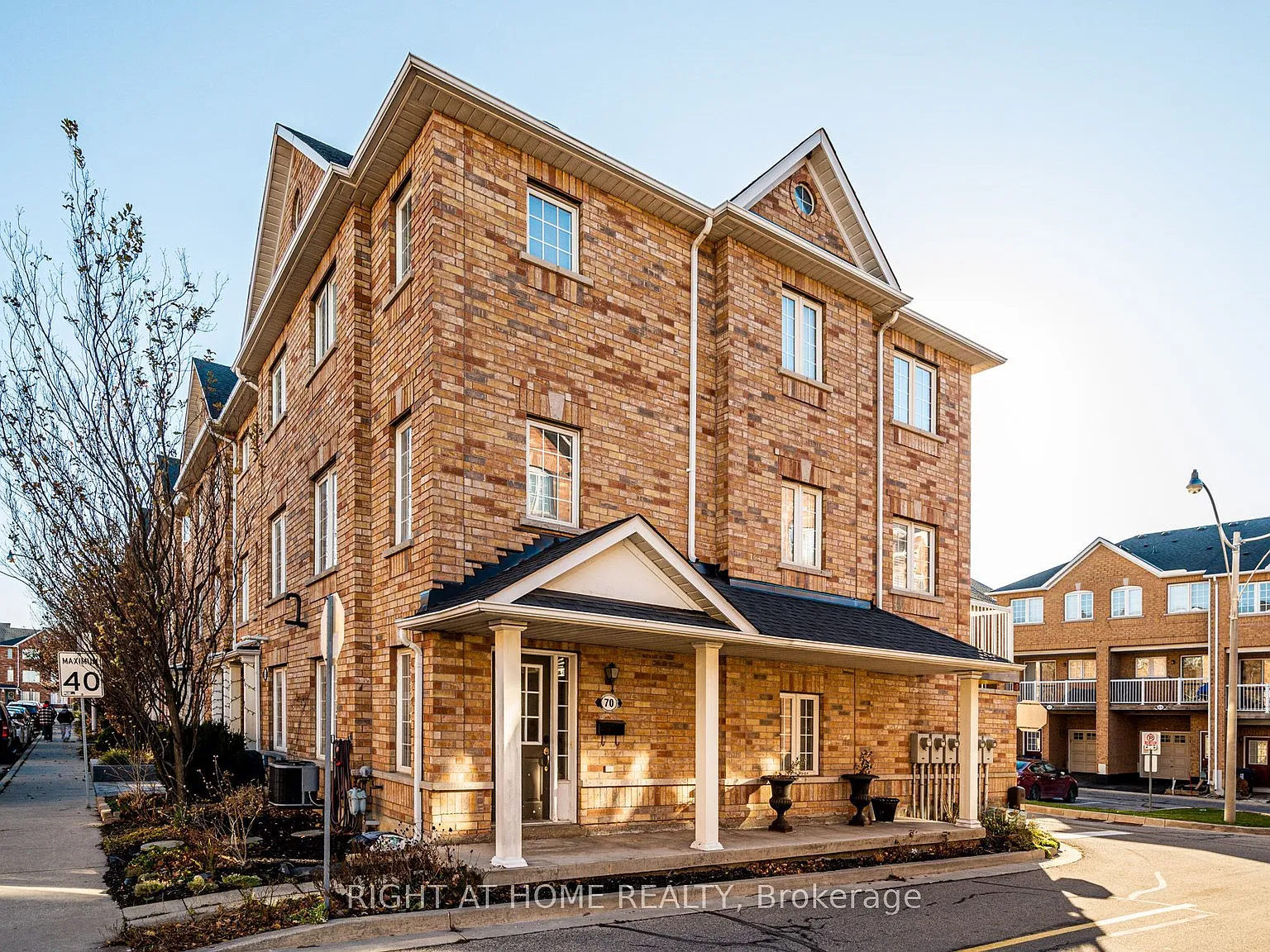 3 bed, $3,500 — Photo 1
