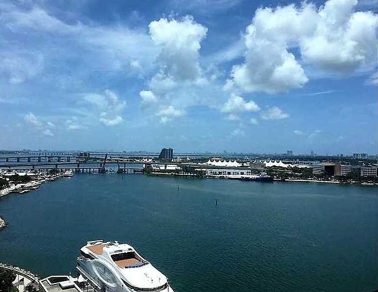 1st image of 335 Biscayne Blvd #1810