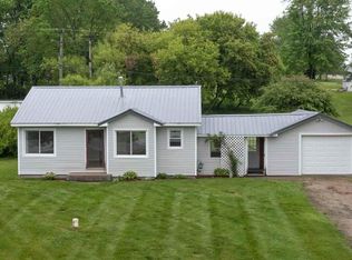 968 N Wilder Rd, Lapeer, MI 48446