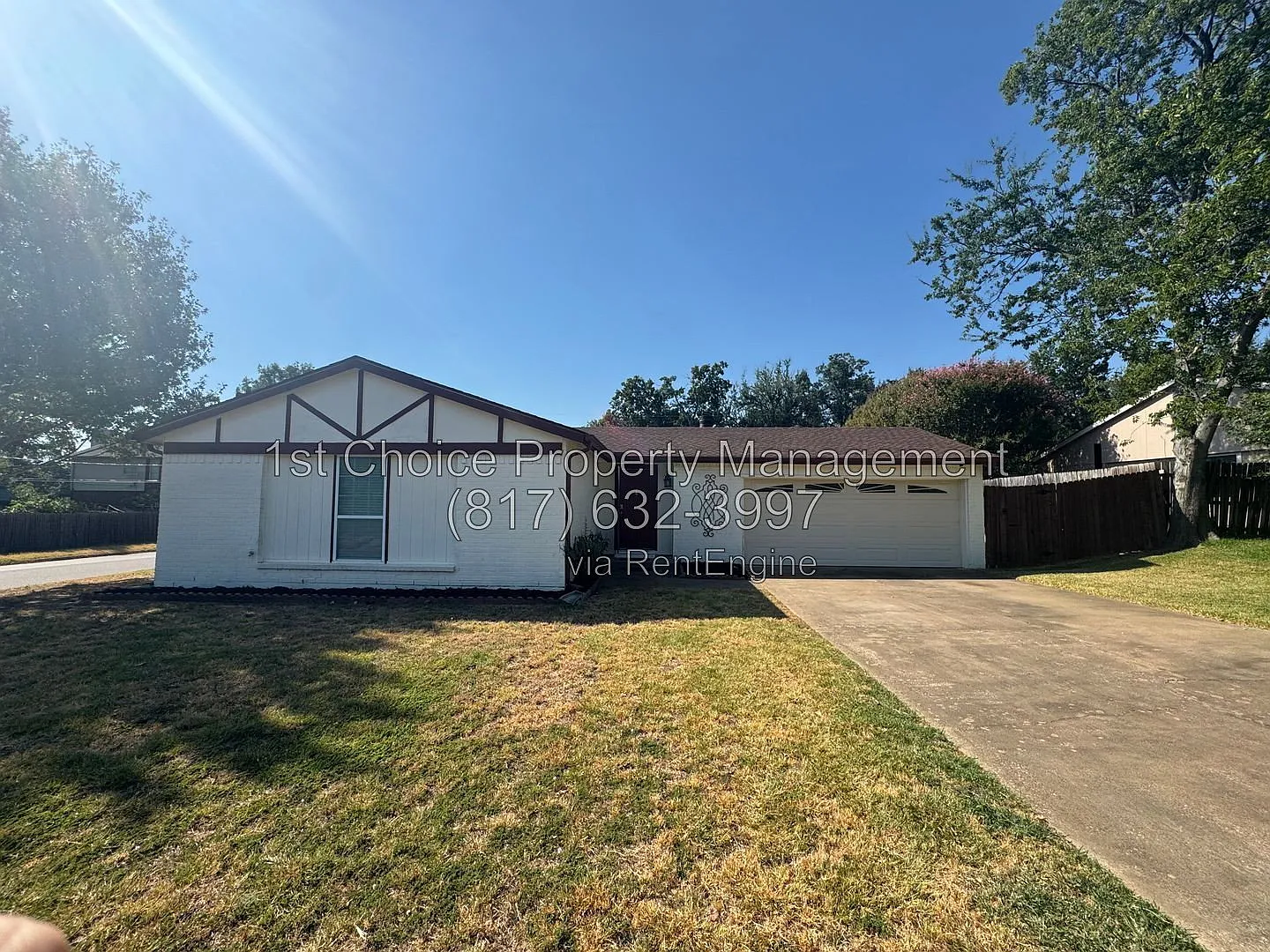 3 bed, 2.0 bath, 1641 sqft, $2,195 — Photo 1