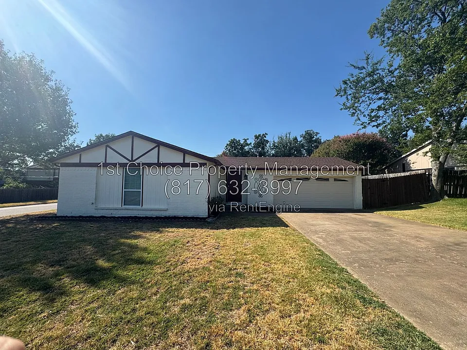 4900 French Wood Dr