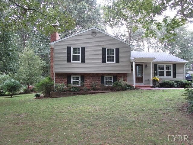 1st image of 106 Minuteman Dr