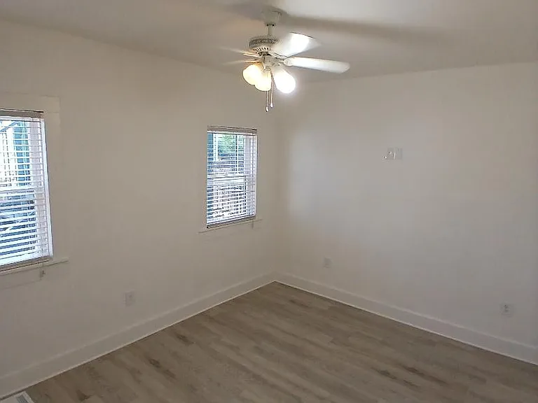 603 E Grayson St #1 — Photo 13