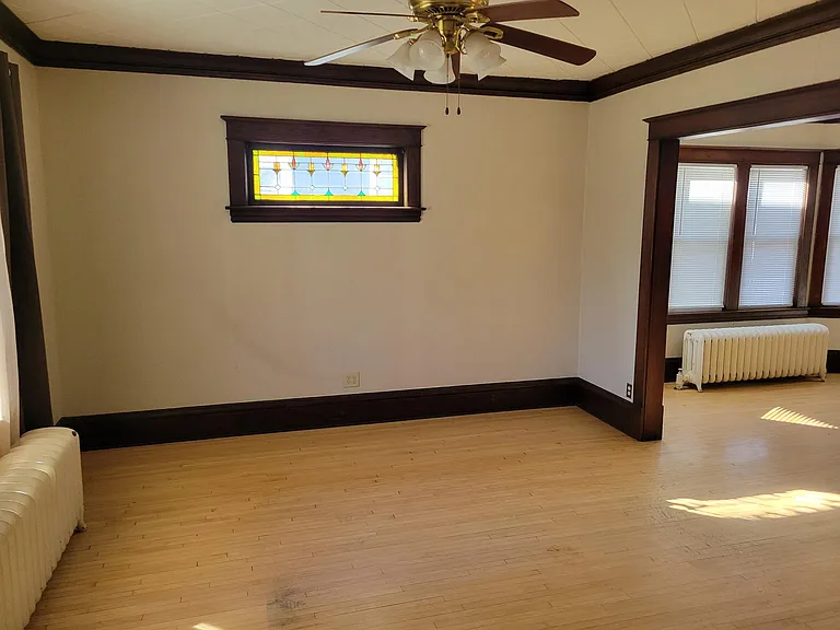 1681 Van Buren Ave #1 — Photo 10
