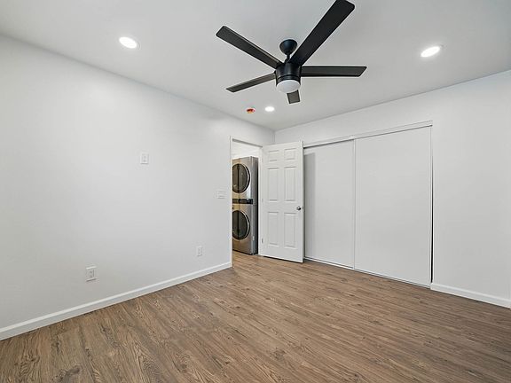 4th image of 1736 Dahlia Ave #1734-1